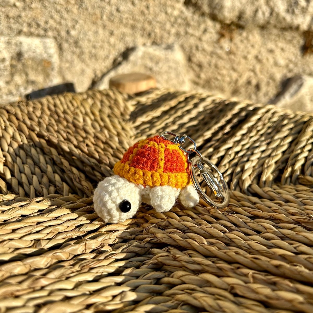 Porte clé tortue en crochet - Mamie bohémePorte clé tortue en crochet